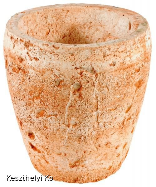 kö virágtartók,beton virágtartók,kaspó,balkonláda,virágláda,virágtartó,kaspó